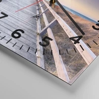 Clock face with numbers