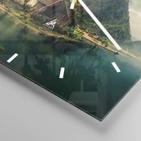 Clock face with lines