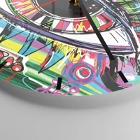 Clock face with lines