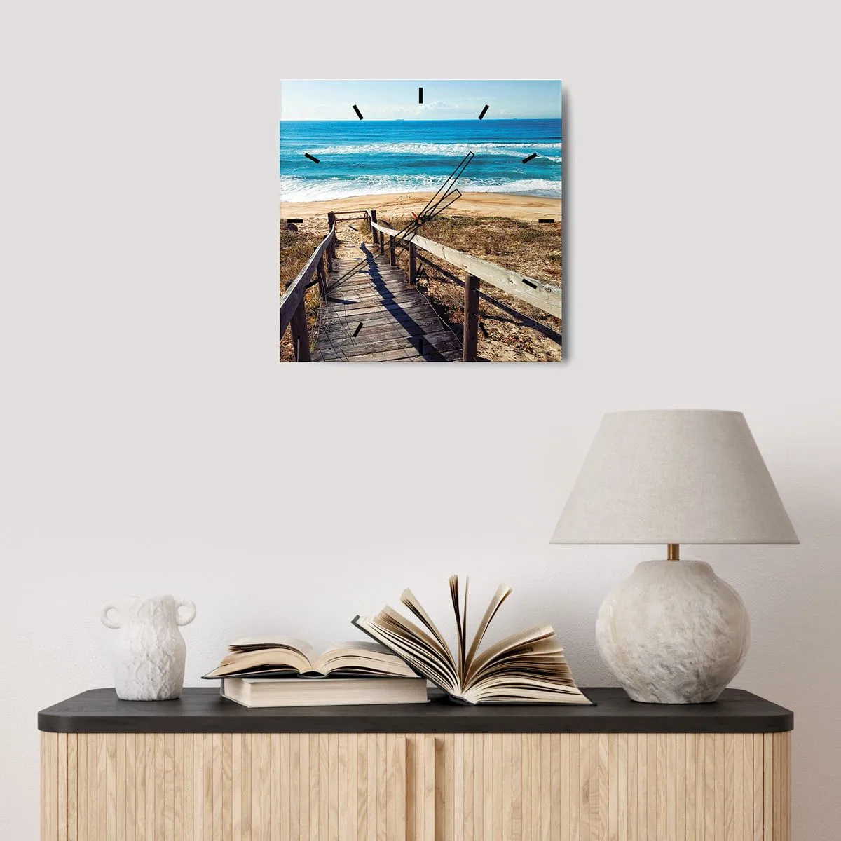 Wall clock - Clock on glass - Run! - 30x30 cm