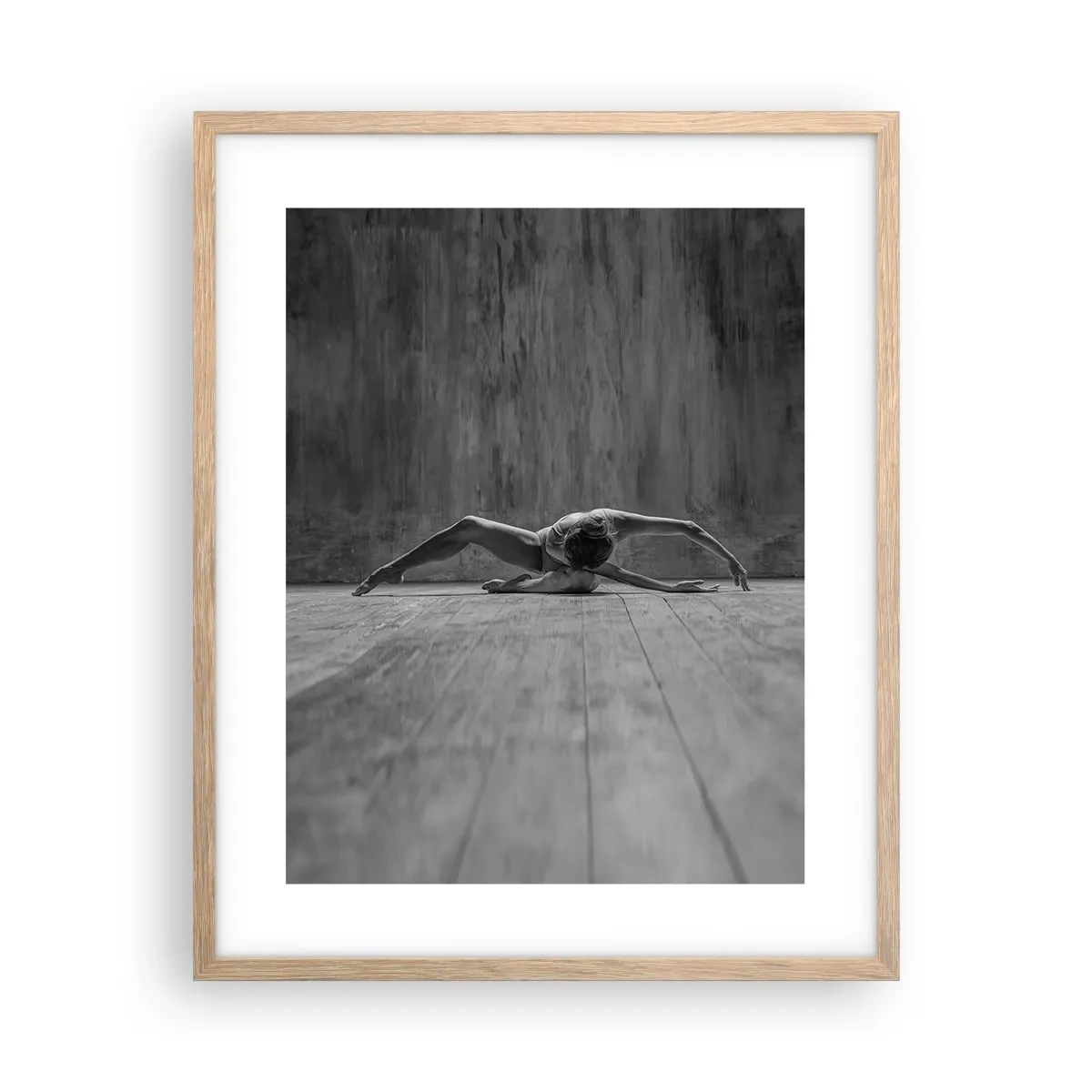 Poster in light oak frame - Found Symmetry - 40x50 cm