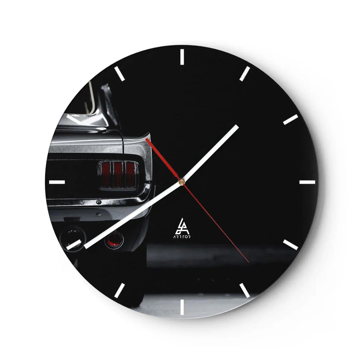 Wall clock - Clock on glass - The rear of a classic car in stylish black and silver - 30x30cm - Charm of the Classic - Modern wall decoration for the living room, kitchen, and bedroom ARTTOR