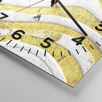 Clock face with numbers
