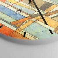 Clock face with lines