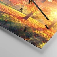 Clock face with lines