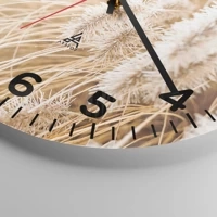 Clock face with numbers