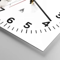 Clock face with numbers