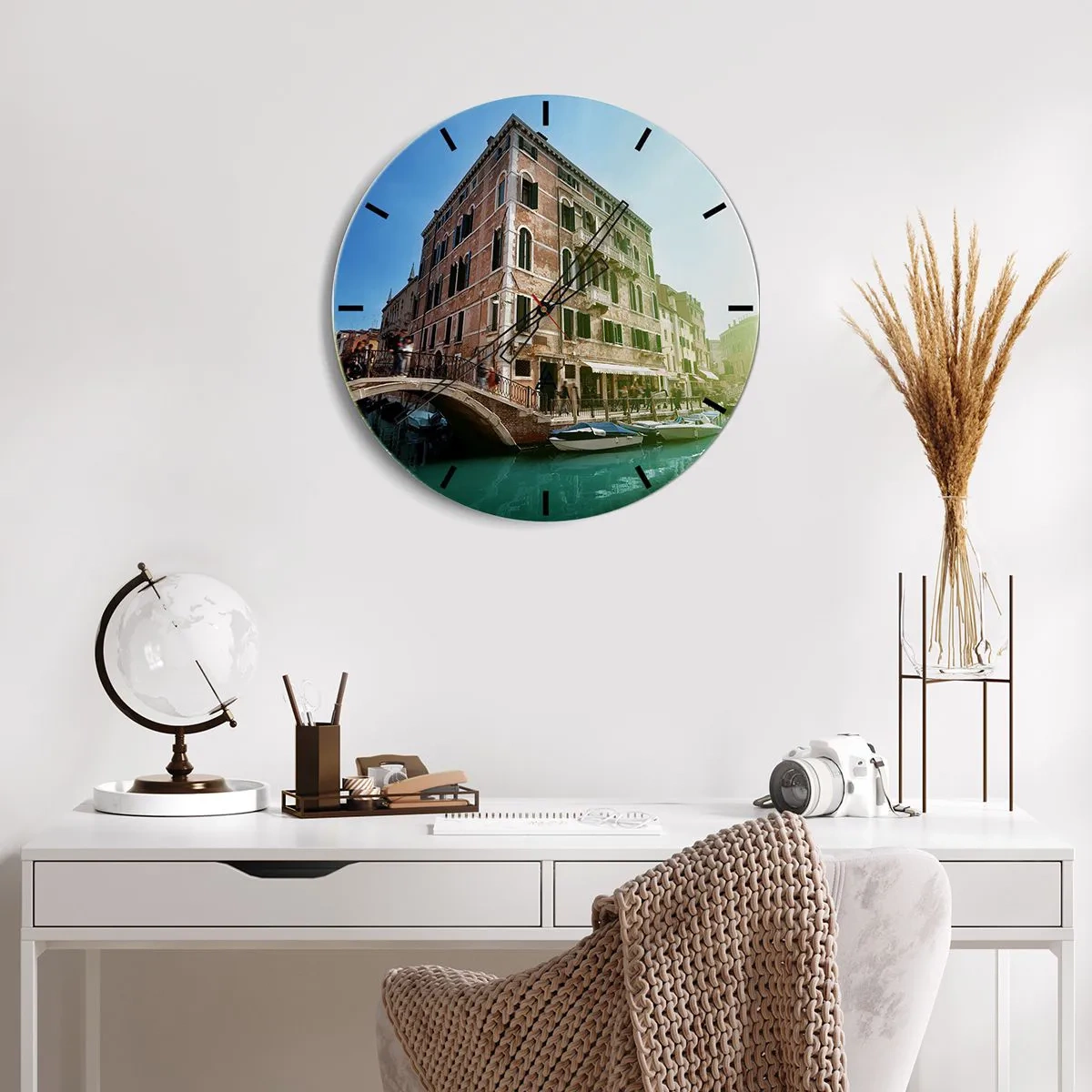 Wall clock - Clock on glass - Venice - Amore Mio - 40x40 cm