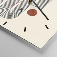 Clock face with lines