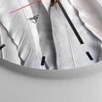 Clock face with lines