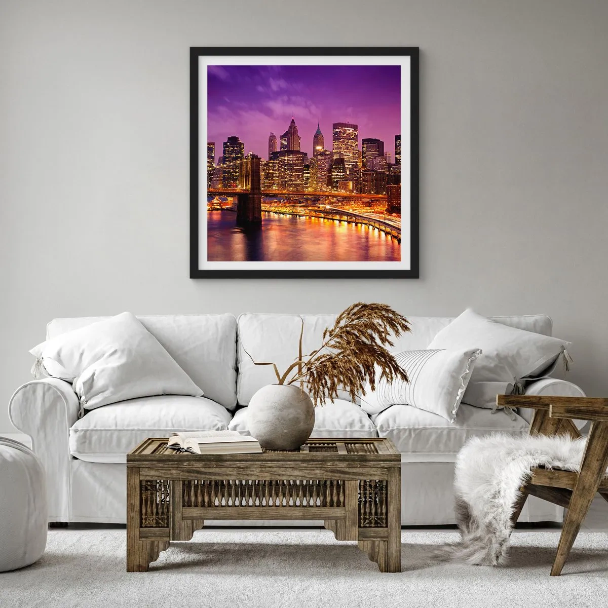 Poster in black frame - Violet and Gold Manhattan - 60x60 cm