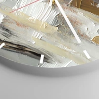 Clock face with lines