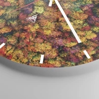Clock face with lines