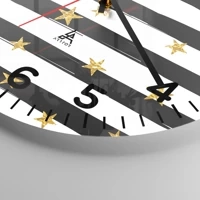 Clock face with numbers