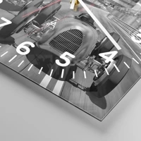 Clock face with numbers