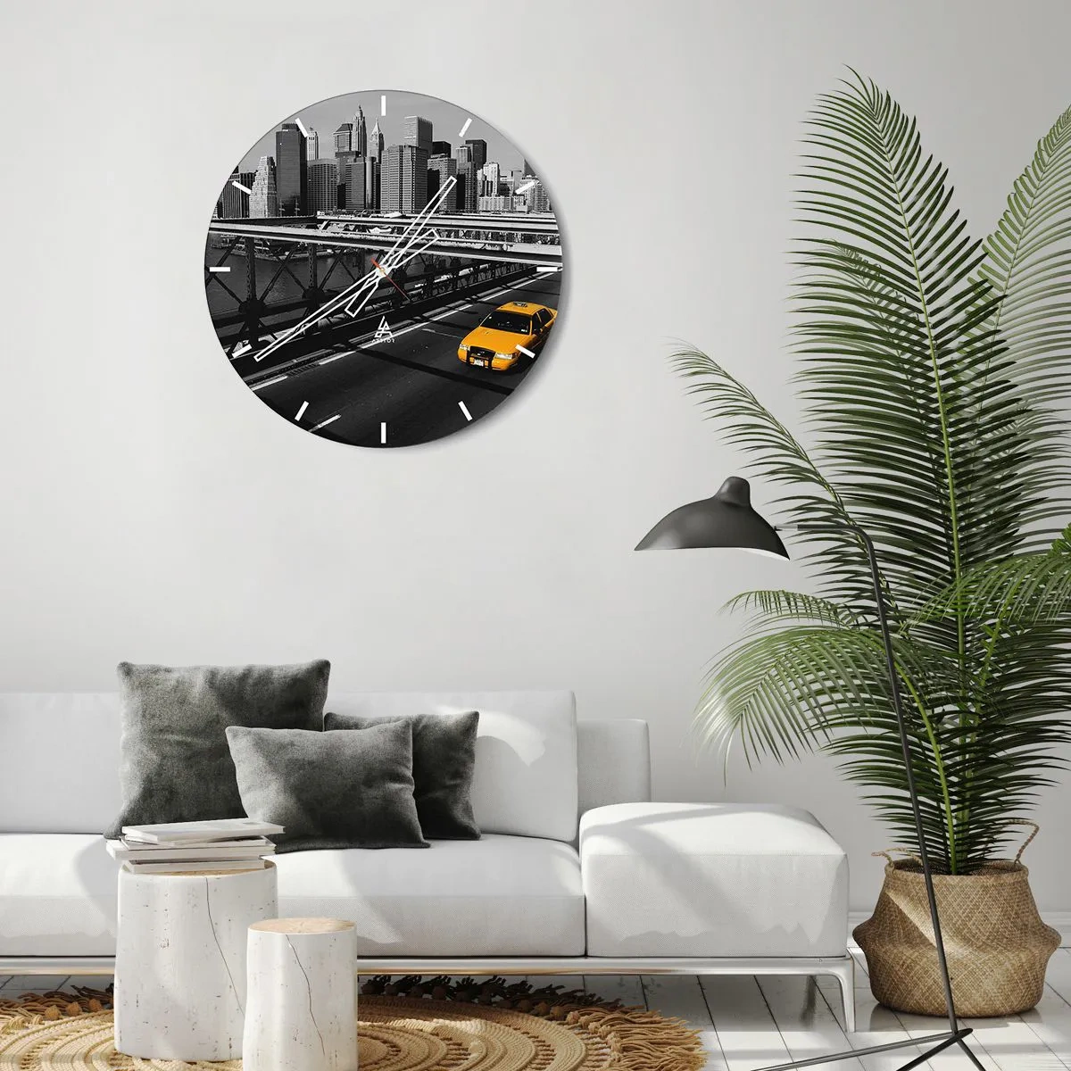Wall clock - Clock on glass - Colour of a Big City - 40x40 cm