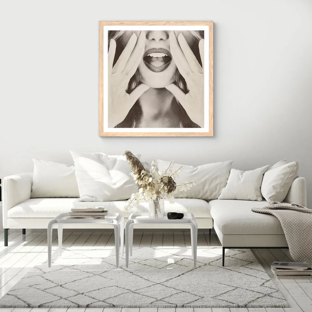 Poster in light oak frame - Coming! - 50x50 cm