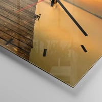 Clock face with lines