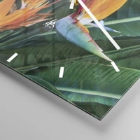 Clock face with lines