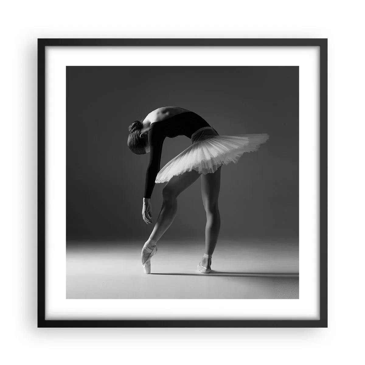 Poster in black frame - Belle Ballet Dancer - 50x50 cm