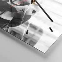 Clock face with lines