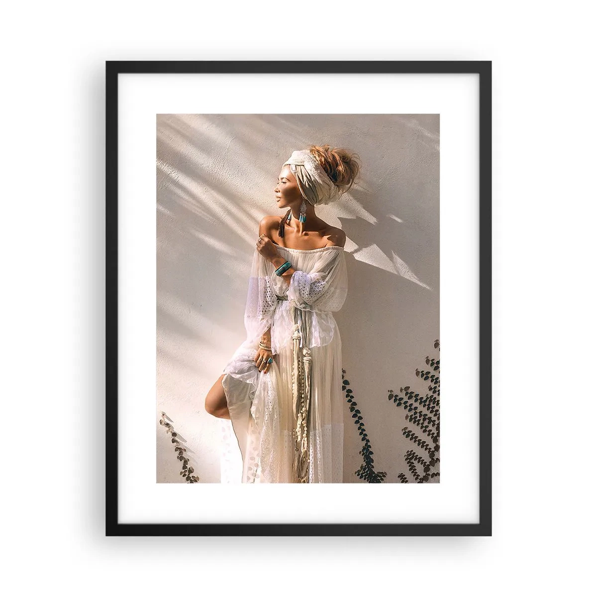 Poster in black frame - Sun and Girl - 40x50 cm