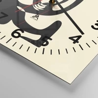 Clock face with numbers