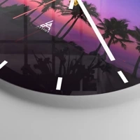 Clock face with lines