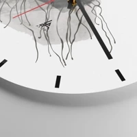 Clock face with lines