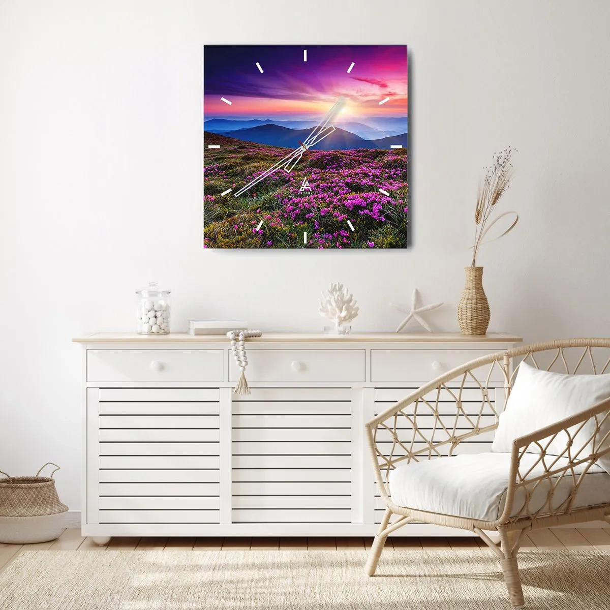 Wall clock - Clock on glass - Smells Strongly of Herbs - 30x30 cm