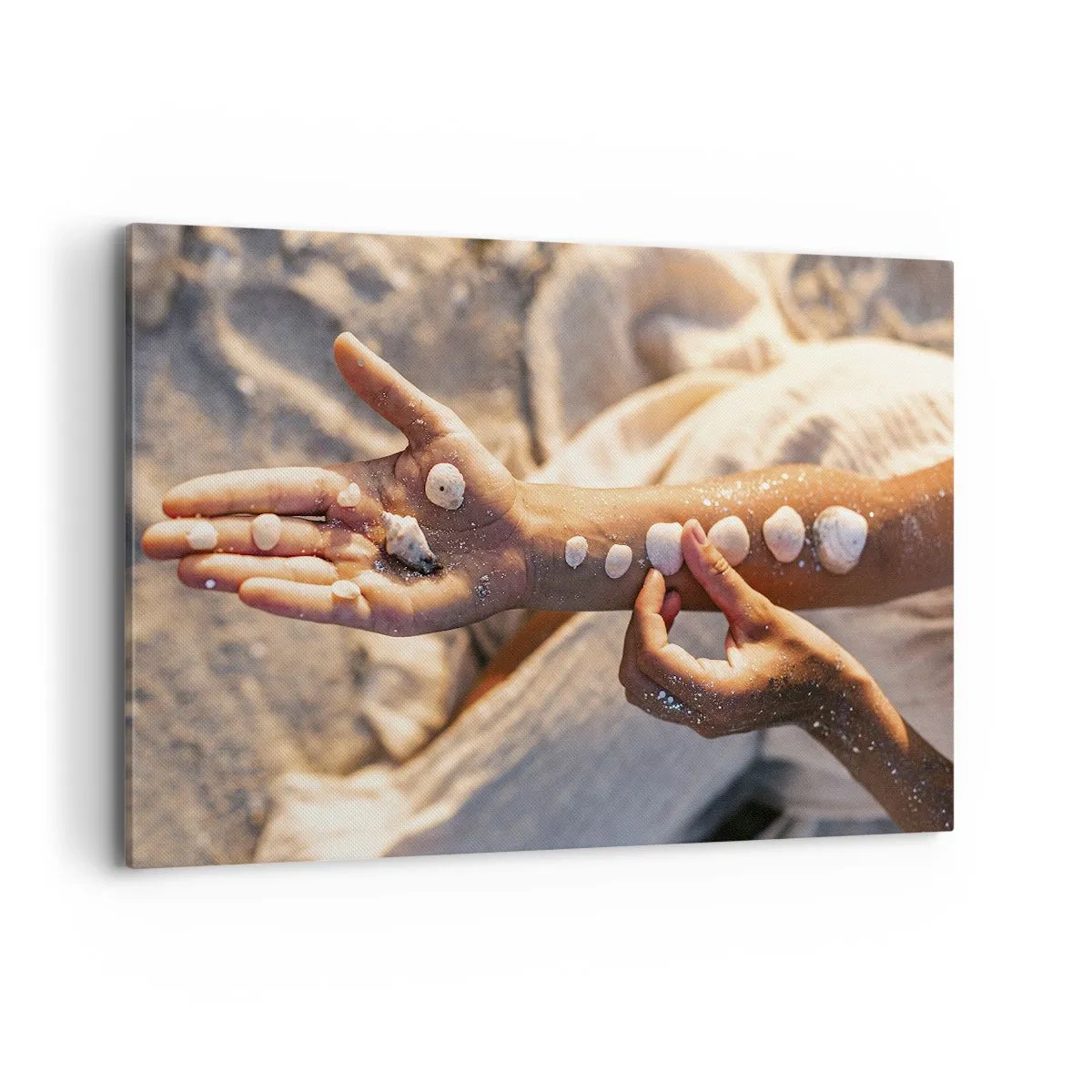 Canvas picture - Beauty at Hand - 120x80 cm