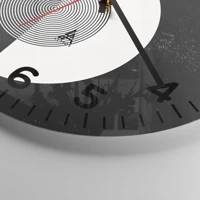 Clock face with numbers