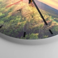 Clock face with lines