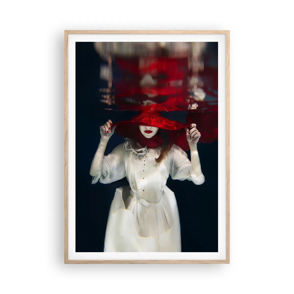 Poster in light oak frame - Mysterious Woman - 70x100 cm