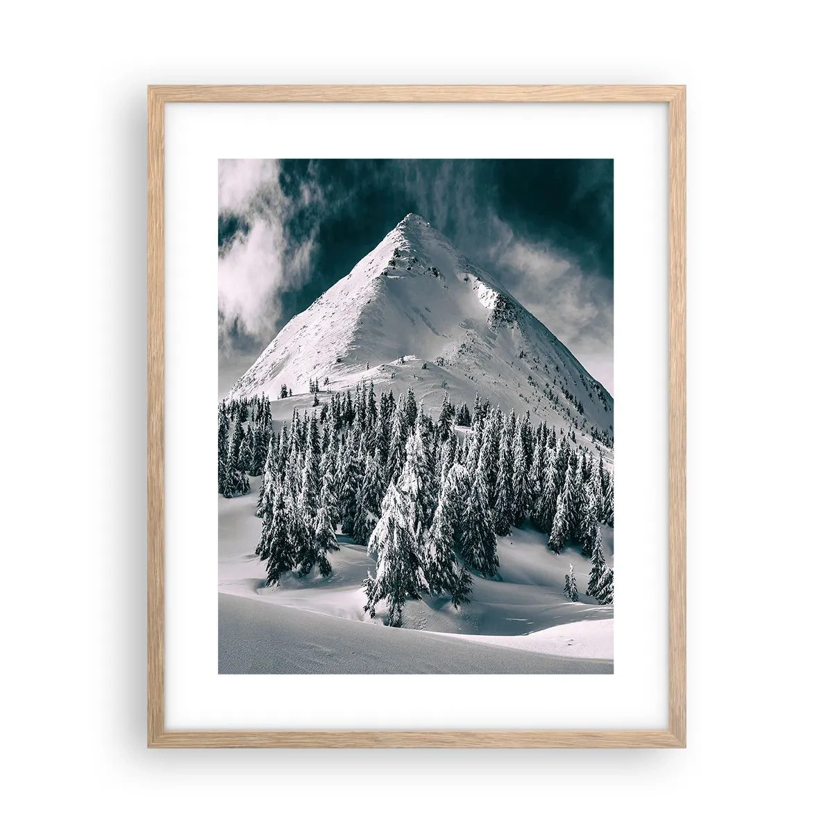 Poster in light oak frame - Land of Snow and Ice - 40x50 cm