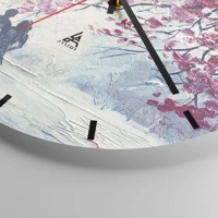 Clock face with lines