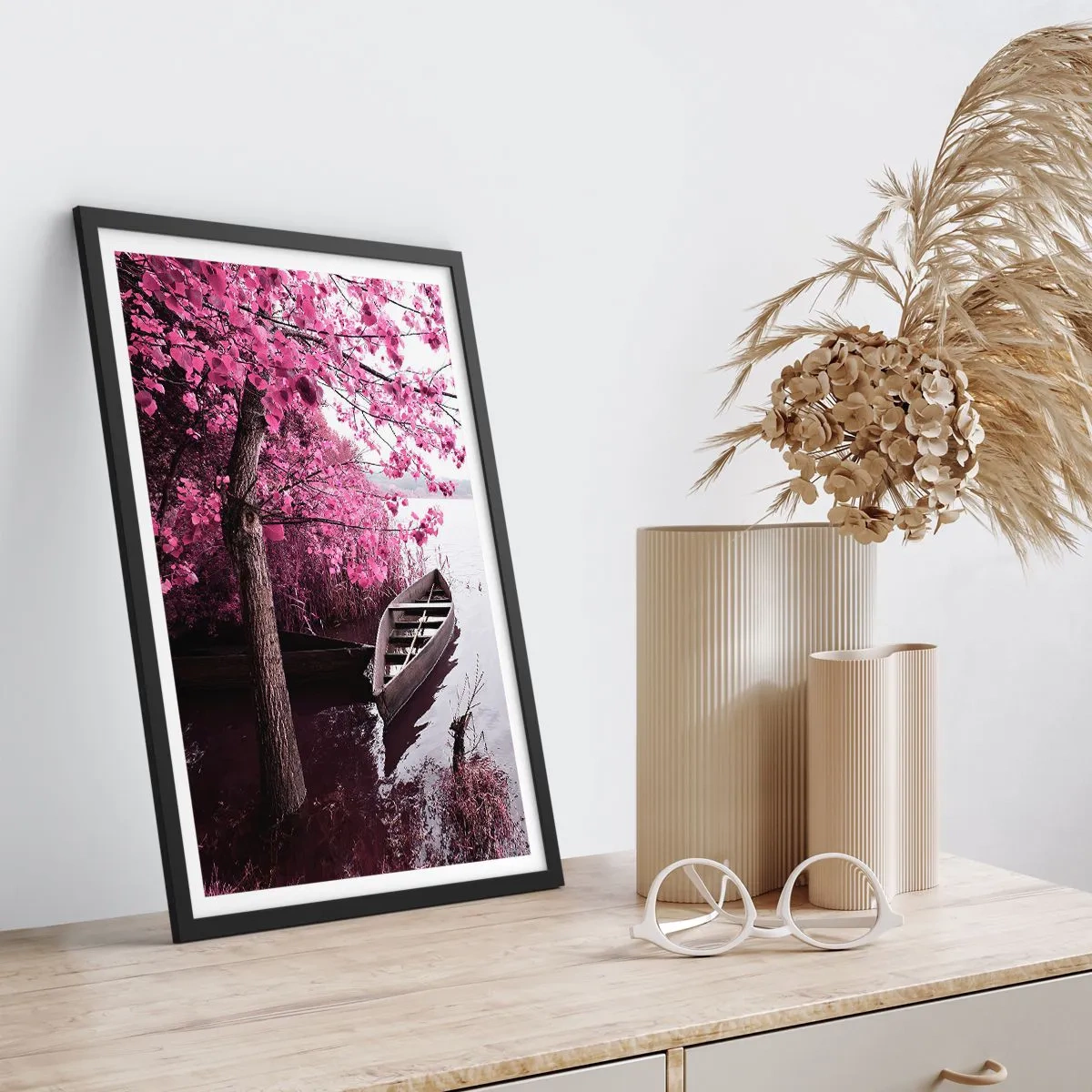 Poster in black frame - In Pink Silence - 70x100 cm