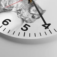 Clock face with numbers