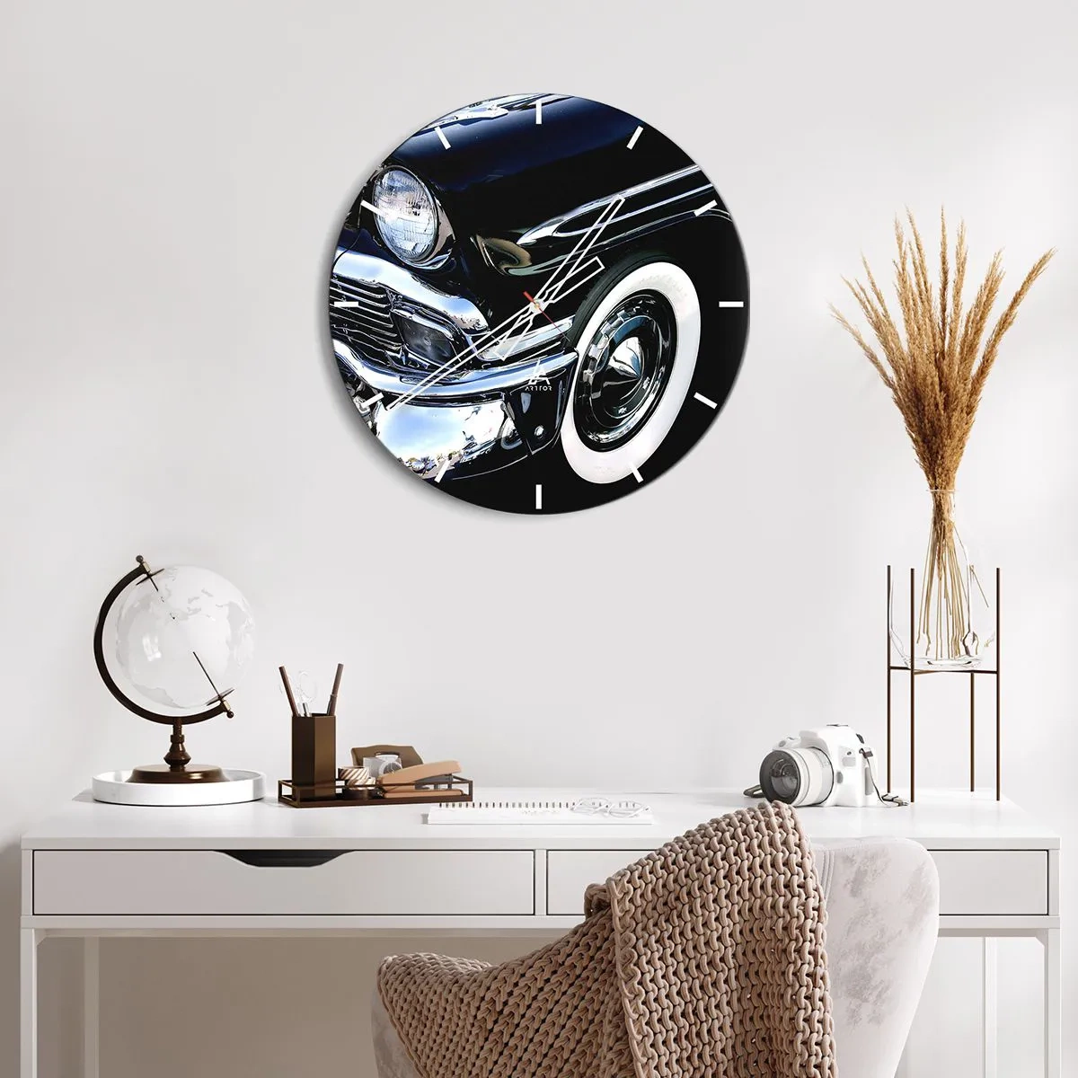 Wall clock - Clock on glass - Classics in Silver, Black and White - 30x30 cm