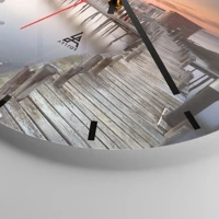 Clock face with lines