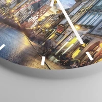 Clock face with lines