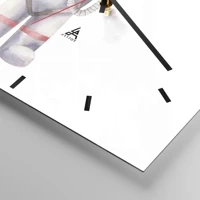 Clock face with lines