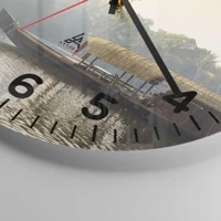 Clock face with numbers
