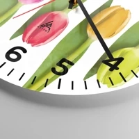 Clock face with numbers