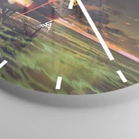 Clock face with lines