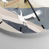 Clock face with lines