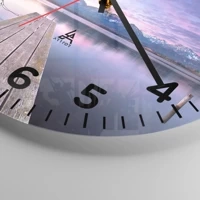 Clock face with numbers