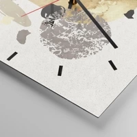 Clock face with lines