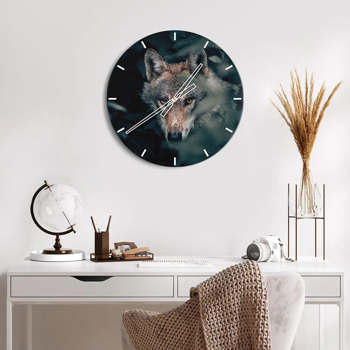 Wall clock - Clock on glass - A wolf with an intense gaze against the background of a dark forest - 30x30cm - Hunter - Modern wall decoration for the living room, kitchen, and bedroom ARTTOR
