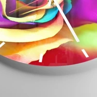 Clock face with lines